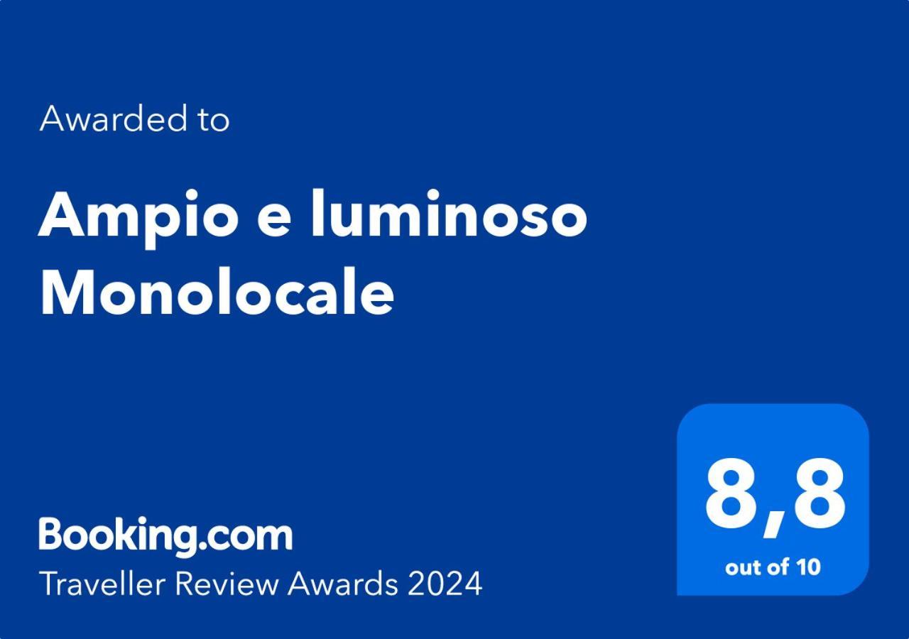 Ampio E Luminoso Monolocale Appartement Perugia Buitenkant foto