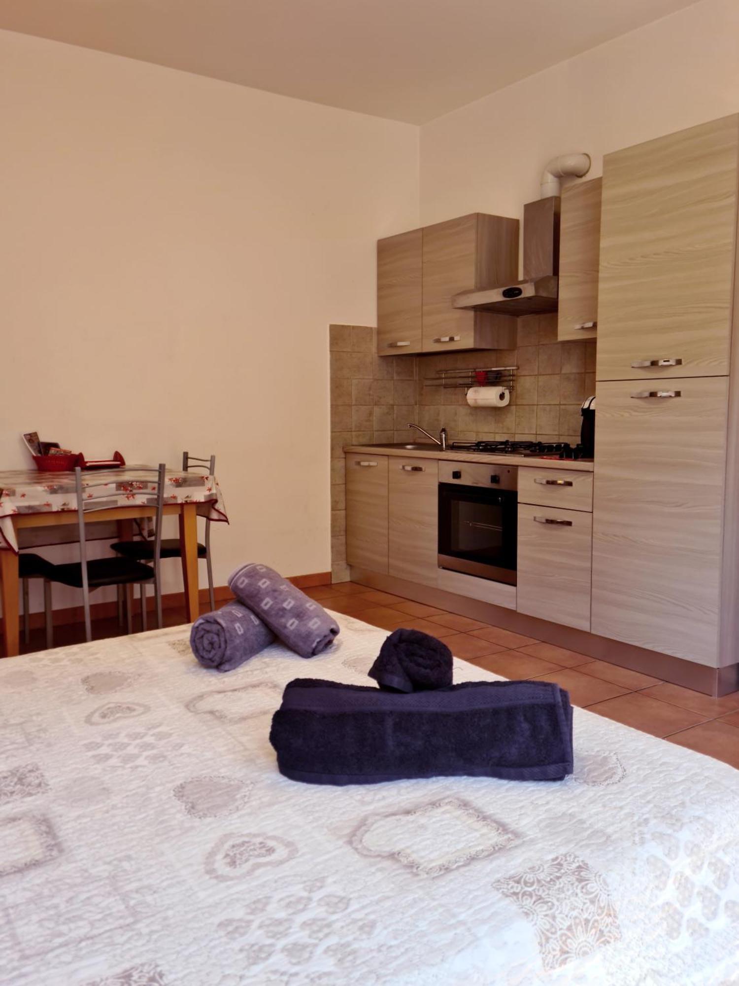 Ampio E Luminoso Monolocale Appartement Perugia Buitenkant foto